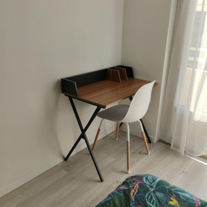 Appartement Verdoyant Au Bord Du Lac Leman Entre Evian Et Thonon Dans Une Villa Publier Exterior foto